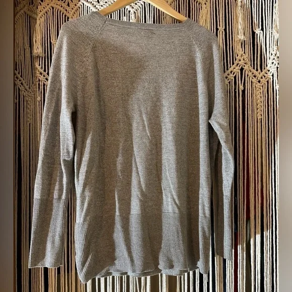 Calvin Klein lightweight sweater. Sparkly silver gray. - Picture 3 of 7